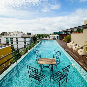 Be Playa Boutique & Rooftop Bar **** Playa del Carmen